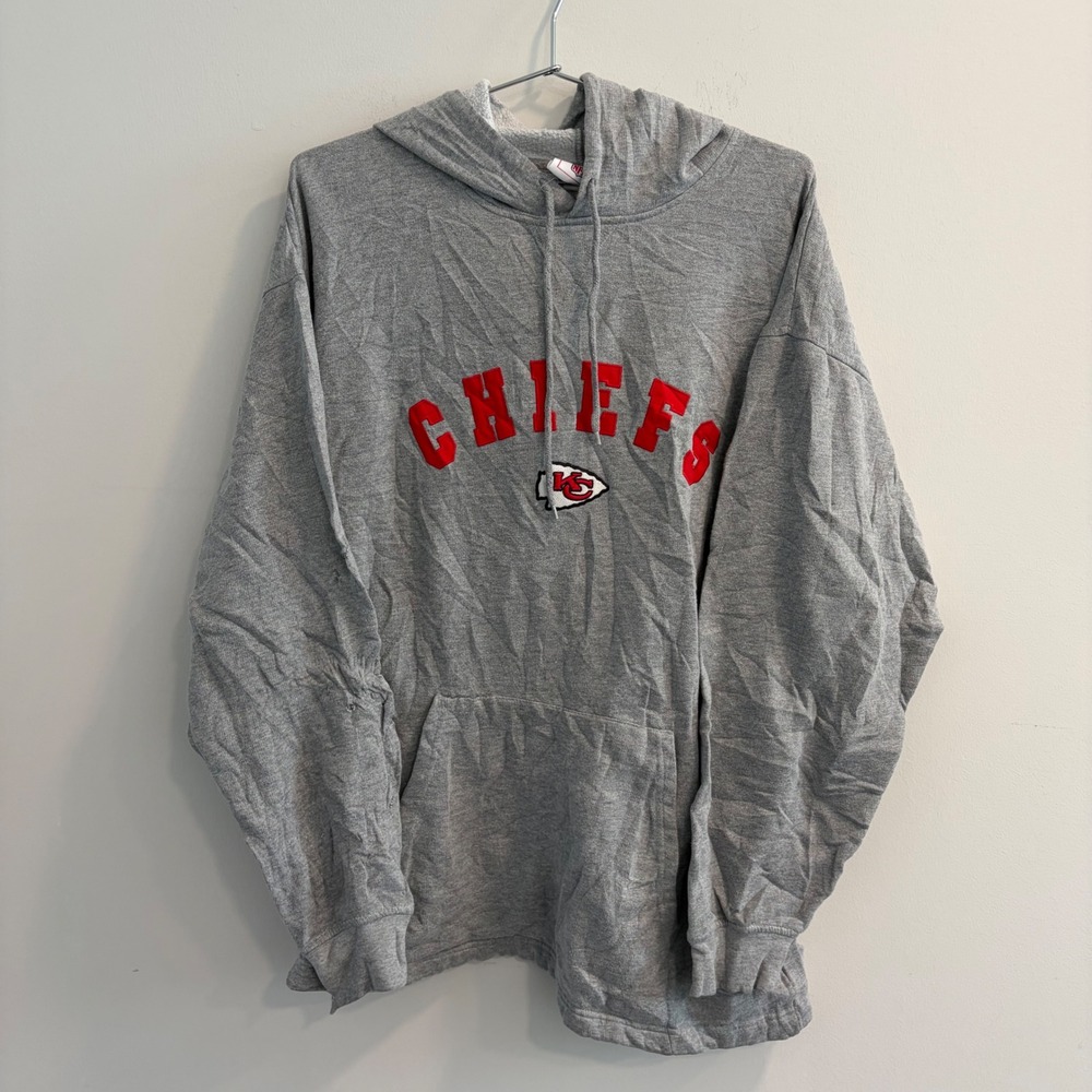 NFL Kansas City Chiefs Hoodie Mens Gray Distressed Pullover Sweatshirt L XL